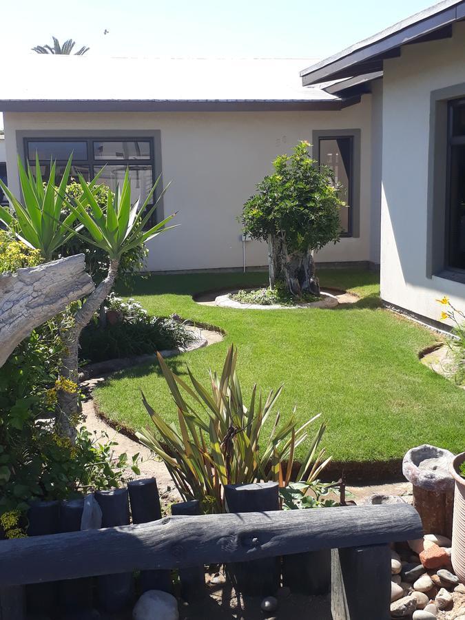 Sunflower Self-Catering Walvis Bay Esterno foto